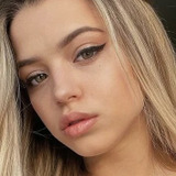 Юлия Гаврилина — Настя