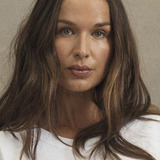 Tahyna MacManus — Perri Lowe