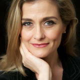Лючила Гандольфо — Sharon Benson