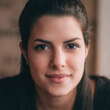 Clarissa Corrêa da Silva — Self - Host