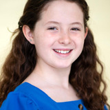 Chloe Delle-Vedove — Lilly