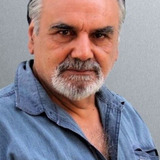 Maurizio Jiritano — Proprietario caffè