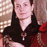 Assumpta Serna — Katherine of Aragon