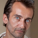 Stoyan Radev — Художника
