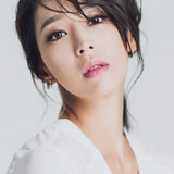 Han Go-eun — Park Hwa-young