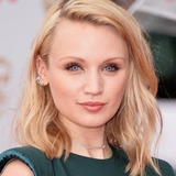 Emily Berrington — Niska