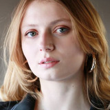 Yasemin Szawlowski — Eleni