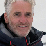 Gordon Buchanan — Self - Presenter