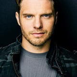 David Paetkau — Sam Braddock