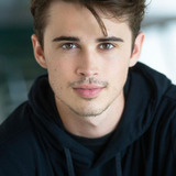 Логан Аллен — Kyle Townsend