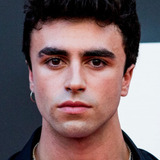 Itzan Escamilla — Samuel Garcia