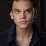 Дилан Шомбинг — Hugo