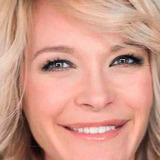 María Esteve — Elena