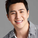 Jang Hee-woong — Hong Woo-Hyun
