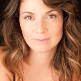Gabriela Barros — Ema Delmont