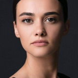 Hande Soral — Nihan