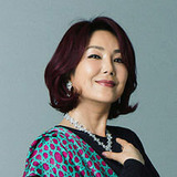 Lee Hwi Hyang — Go Mi Sook
