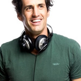 Andy Lee — Himself