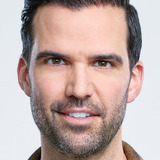 Benjamin Ayres — Bob Pierce