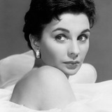 Jean Simmons — Elizabeth Collins Stoddard / Naomi Collins