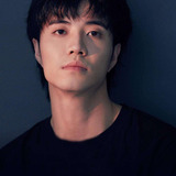 Сюй Лэ Сяо — Zhou Yi 'One'