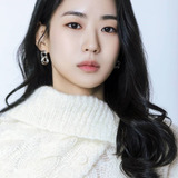 Ли И Дам — Shin Ji-seon