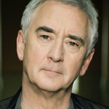 Denis Lawson — Narrator (voice)