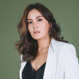 Janie Tienphosuwan — Moohtha