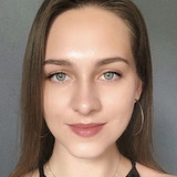 Яна Сивакова