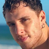 Diego Martins — Kelvin Santana
