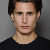 Guido Messina — Julián