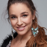 Linda Fekete — Varga Anikó - kocsmáros