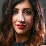 Dana DeLorenzo — Kelly Maxwell