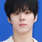 Kim Woo-seok — Kim Jun-hee