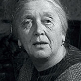 Gertrud Bredel — Katharina Simon