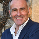 Paul Martin — Himself - Presenter