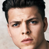 Alex Høgh Andersen — Emil