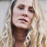 Amanda Hedvig Lie Strand — Tina