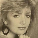 Cheryl Leigh — Jackie Mills