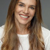 Mara Carvalho — Regina