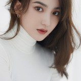 Ай Сяо Ци — Li Yajie