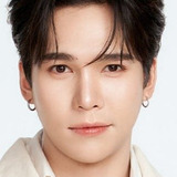 กรธัสส์ รุจีรัตนาวรพันธ์ — Thorn