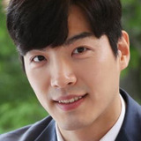 Чон Ён Хун — Do Jin-Sook's subordinate