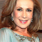 Laura Zapata — Fátima Linares Viuda de Peñarreal