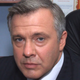 Михаил Хомяков — Леонид Алексеевич Донцов, полковник