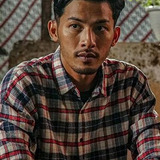 Aksara Dena — Putra