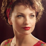 Viktoriia Bulitko — Tabloid Journalist Svetlana