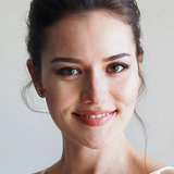 Fahriye Evcen — Selvi