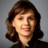 Katja Herbers — Dr. Kristen Bouchard