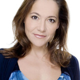 Monica Weinzettl — Frau Knackal